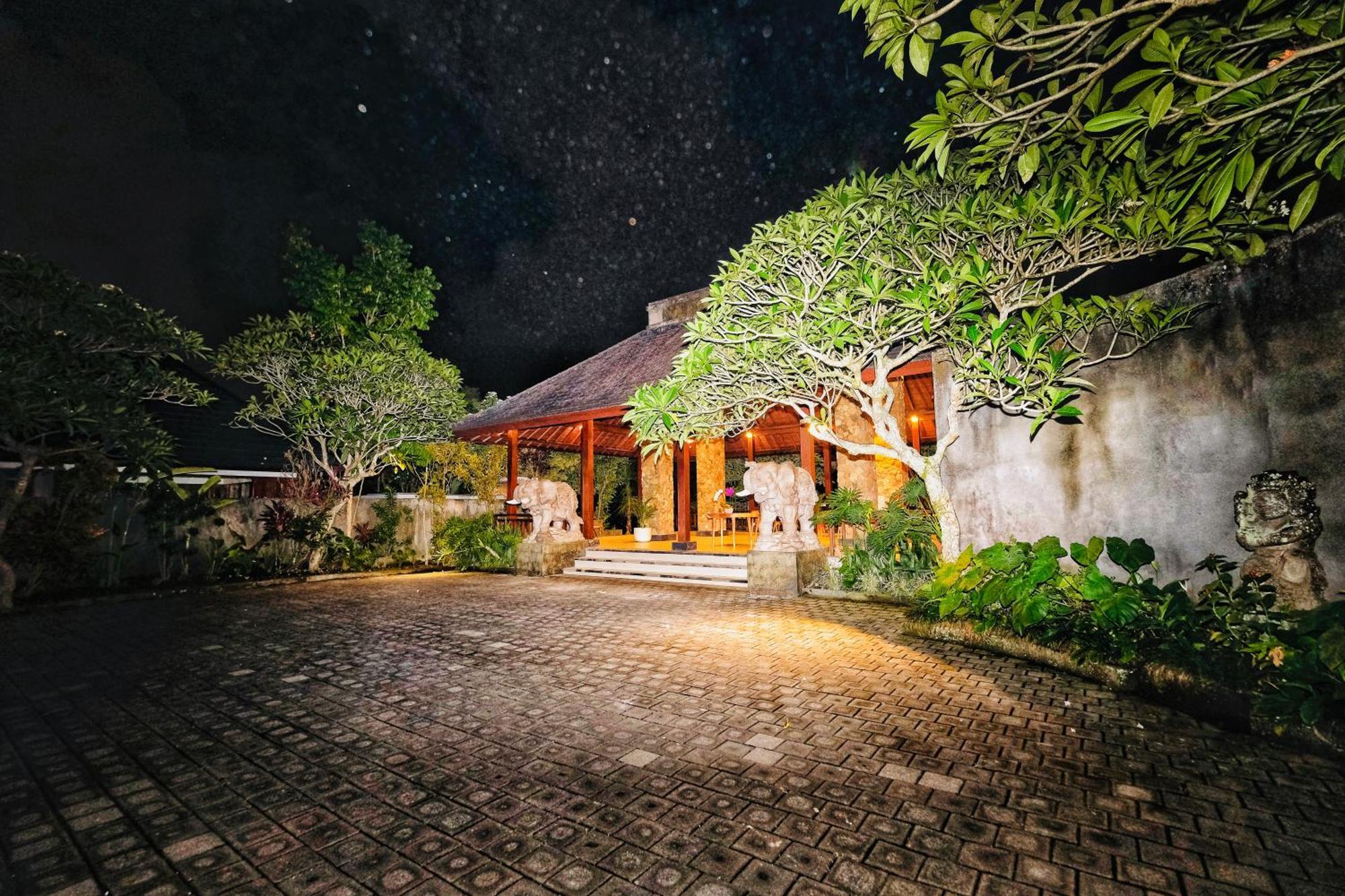 Wana Karsa The Villas Ubud Bagian luar foto